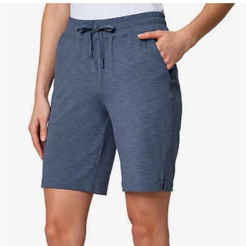 Mondetta Women's Active Bermuda Short